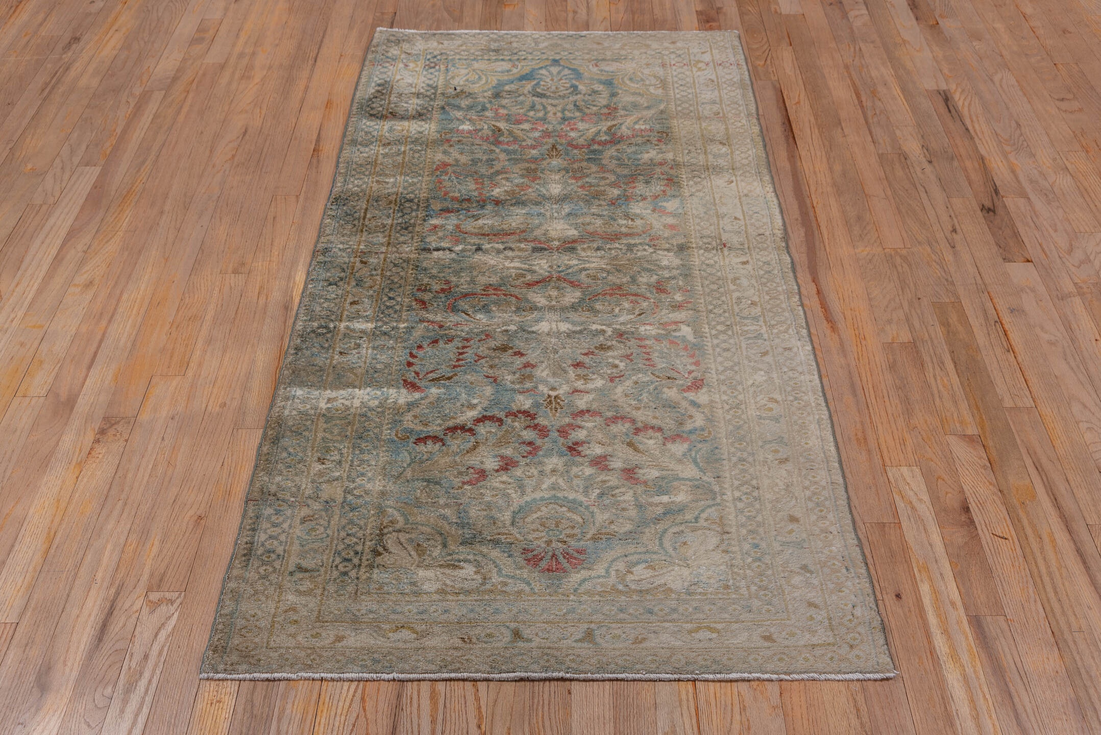 lilian Rug - # 126688