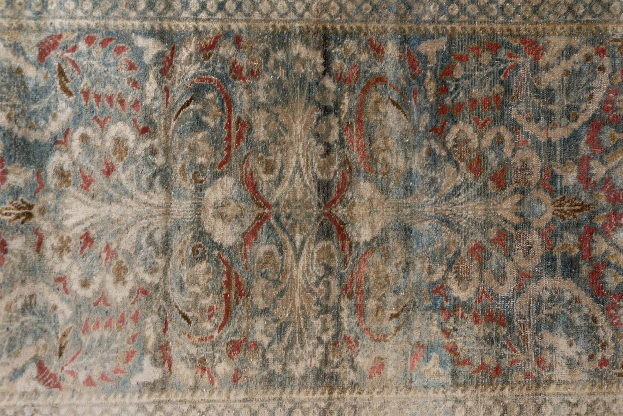 lilian Rug - # 126688