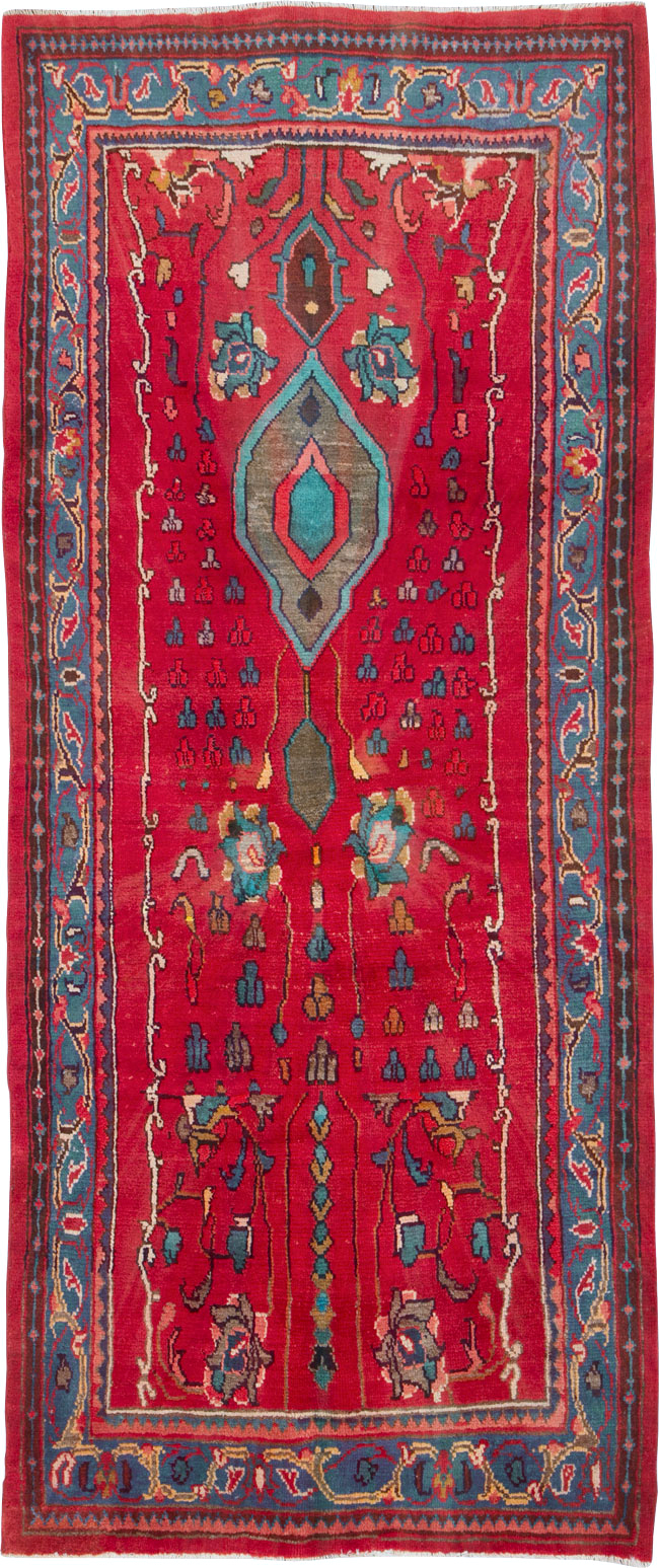 mahal Rug - # 104929