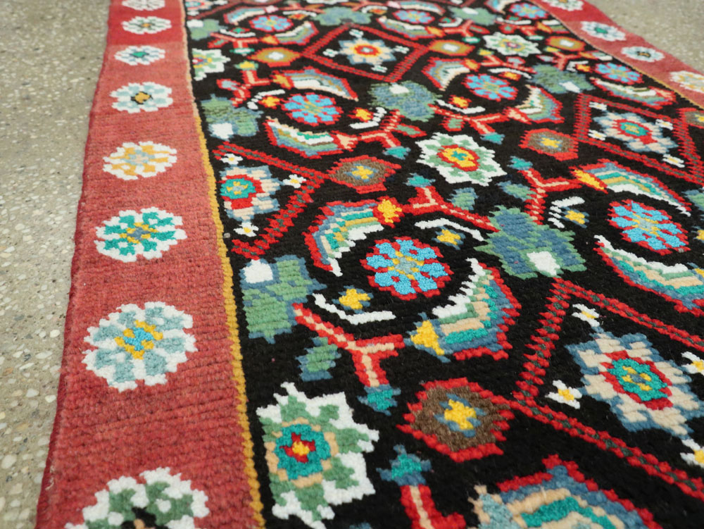 mahal Rug - # 104994