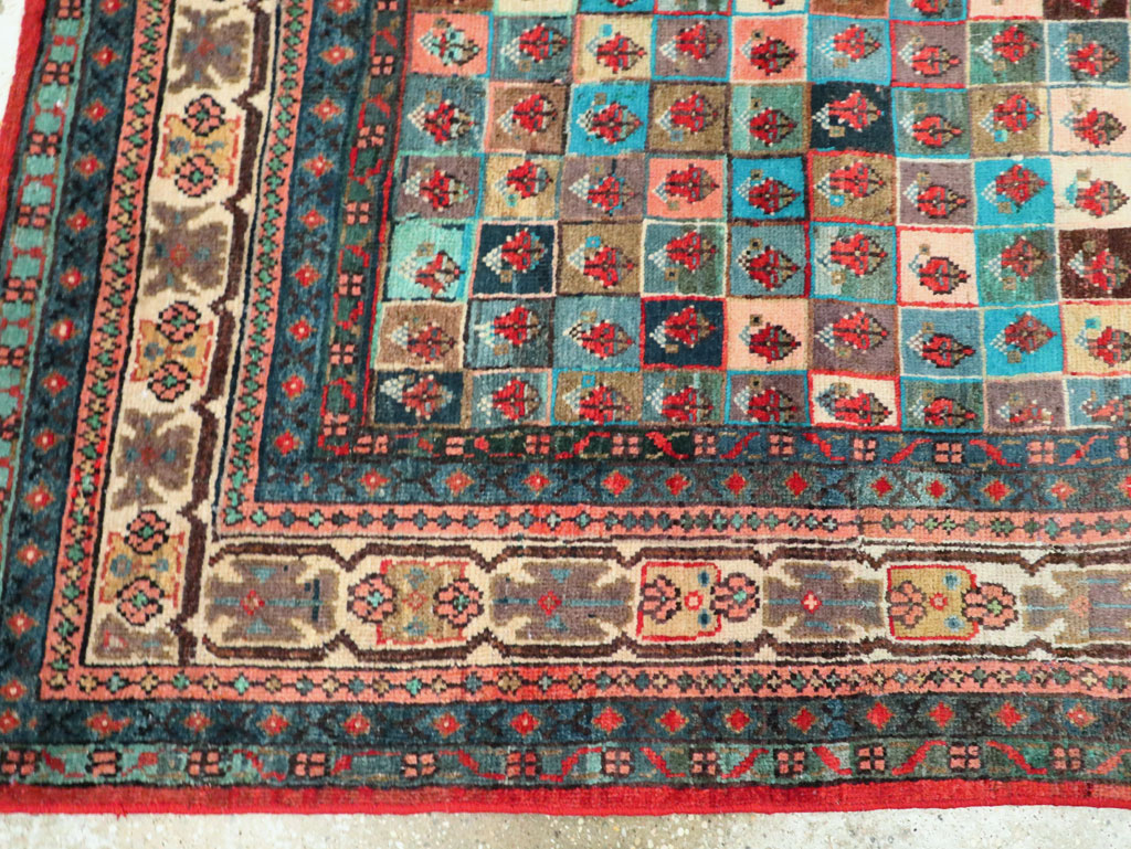 mahal Rug - # 105970
