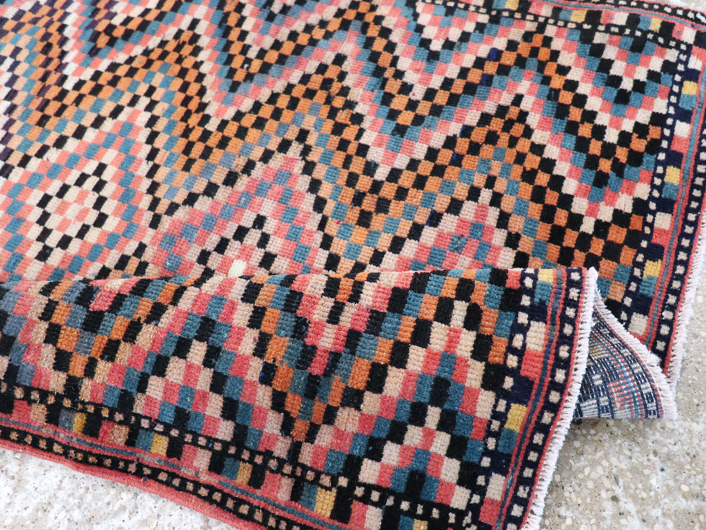 mahal Rug - # 106068