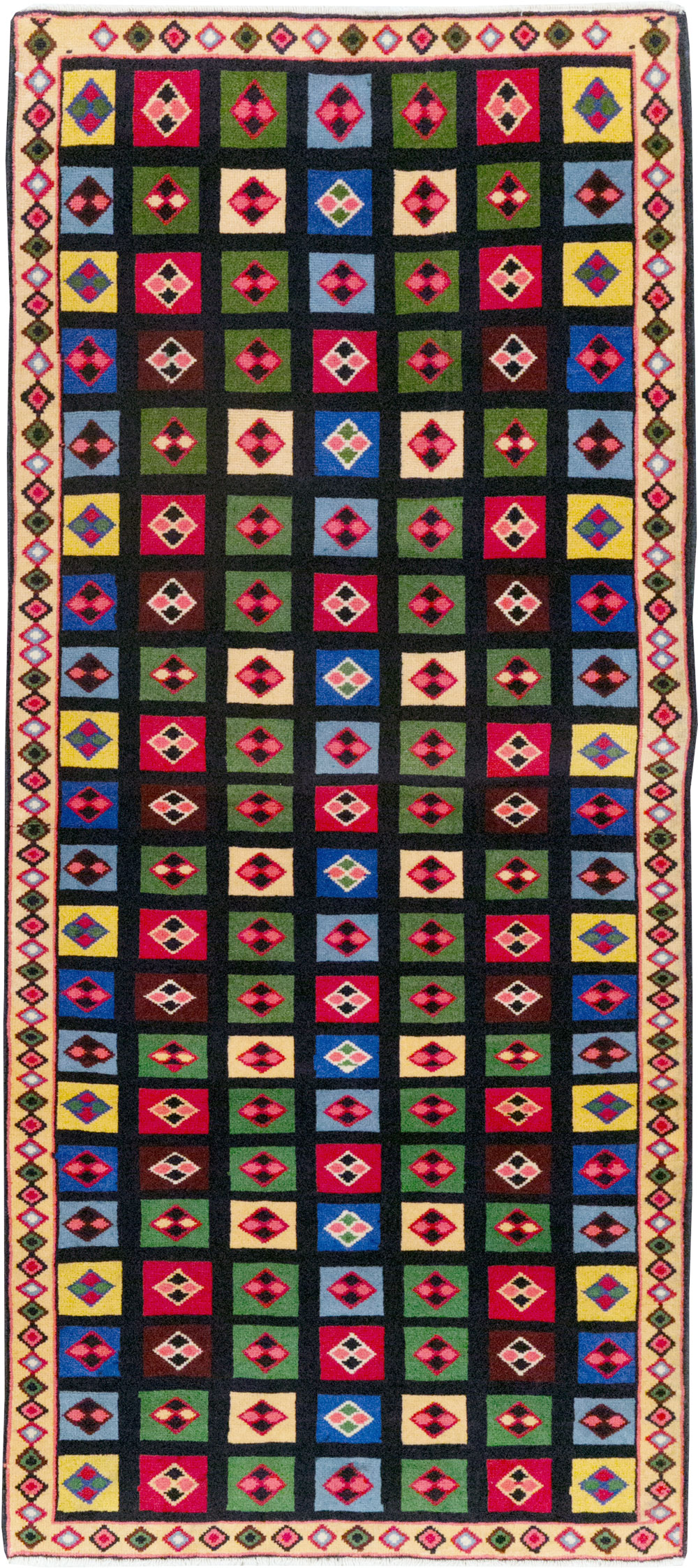 mahal Rug - # 108297
