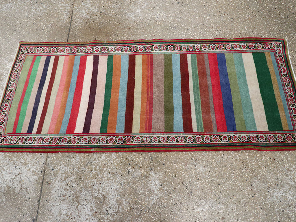 mahal Rug - # 108564