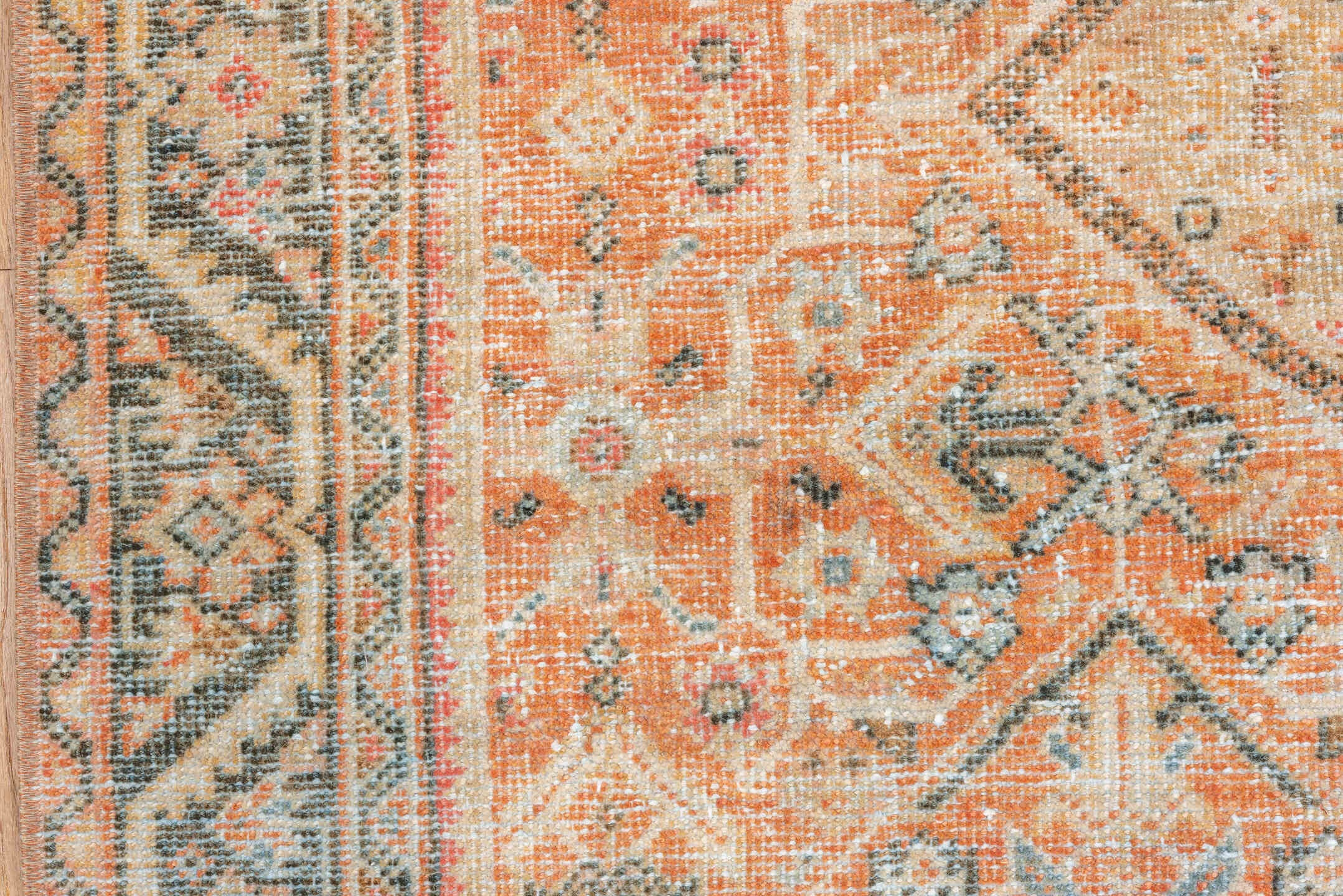 mahal Rug - # 126545