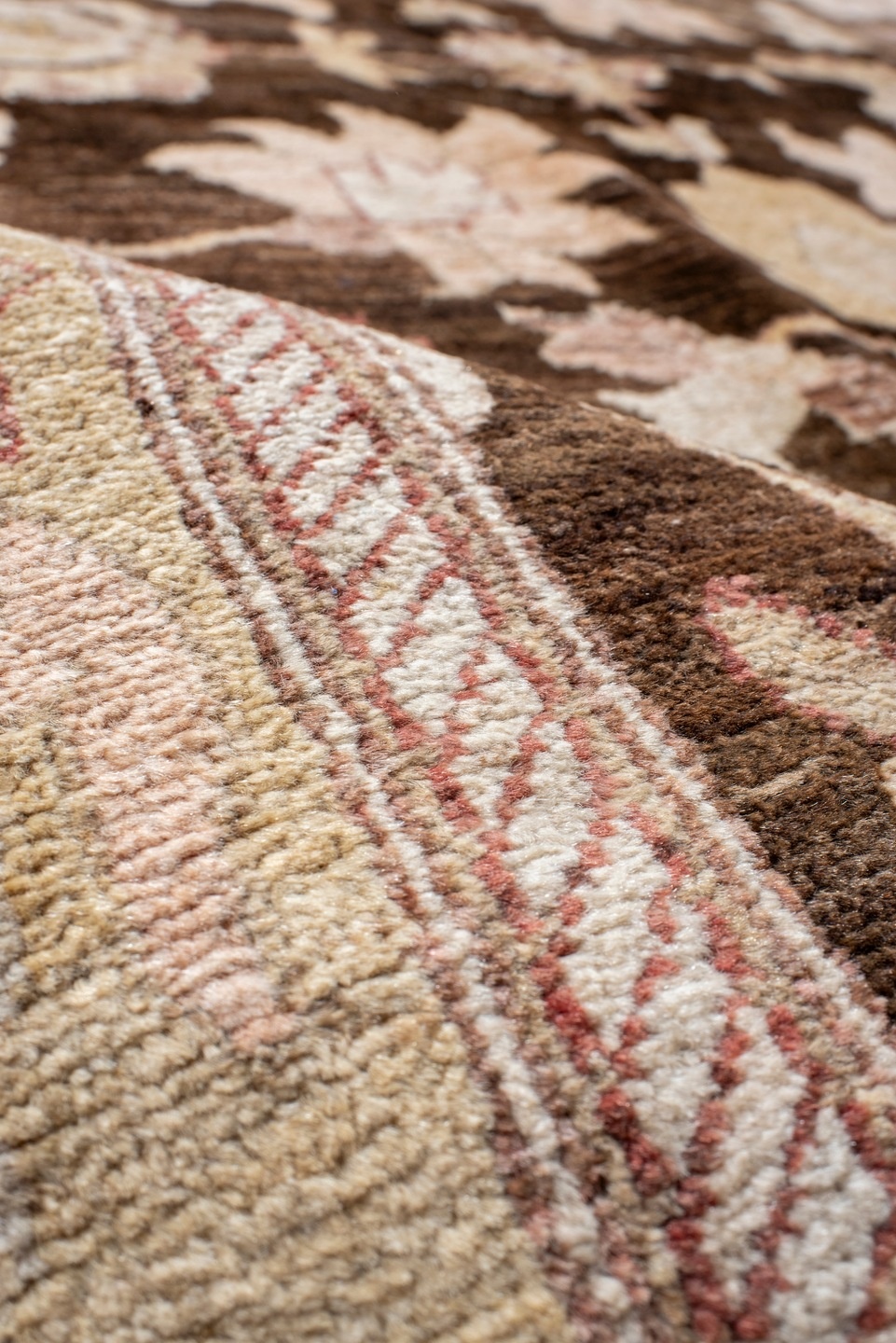 mahal Rug - # 128114