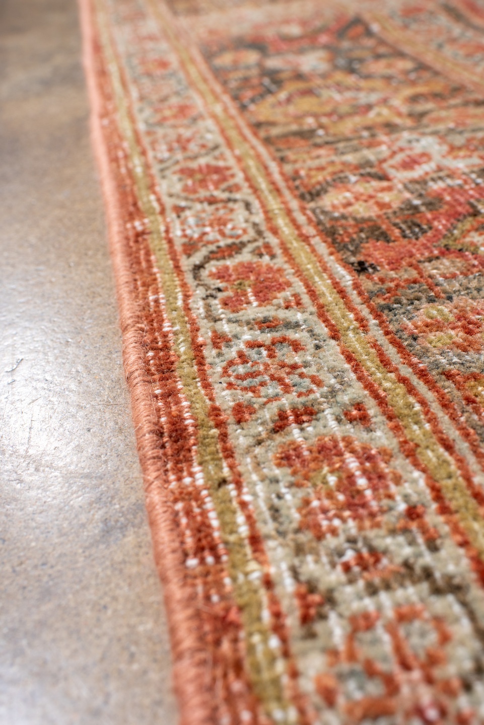mahal Rug - # 128478