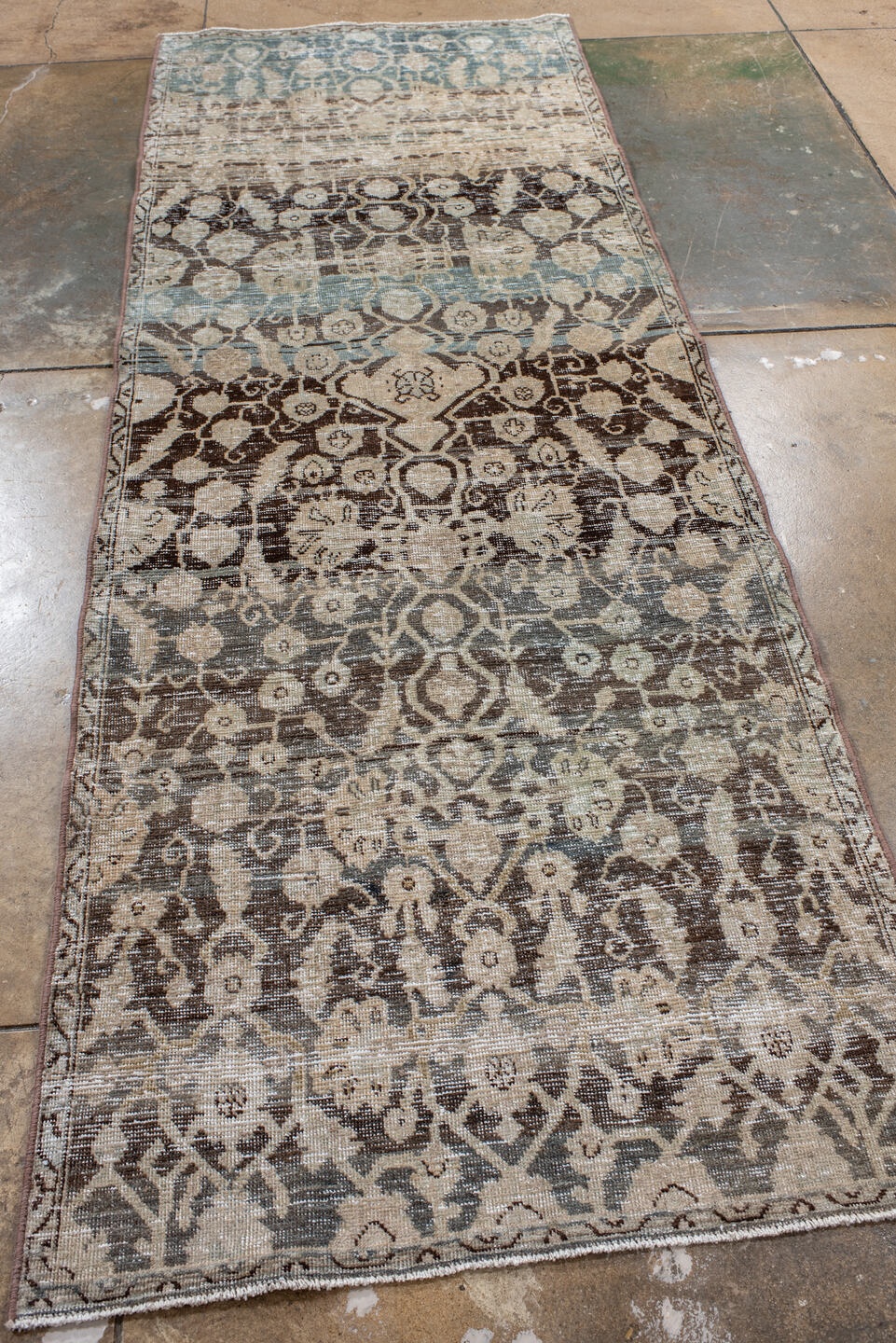 mahal Runner - # 127957