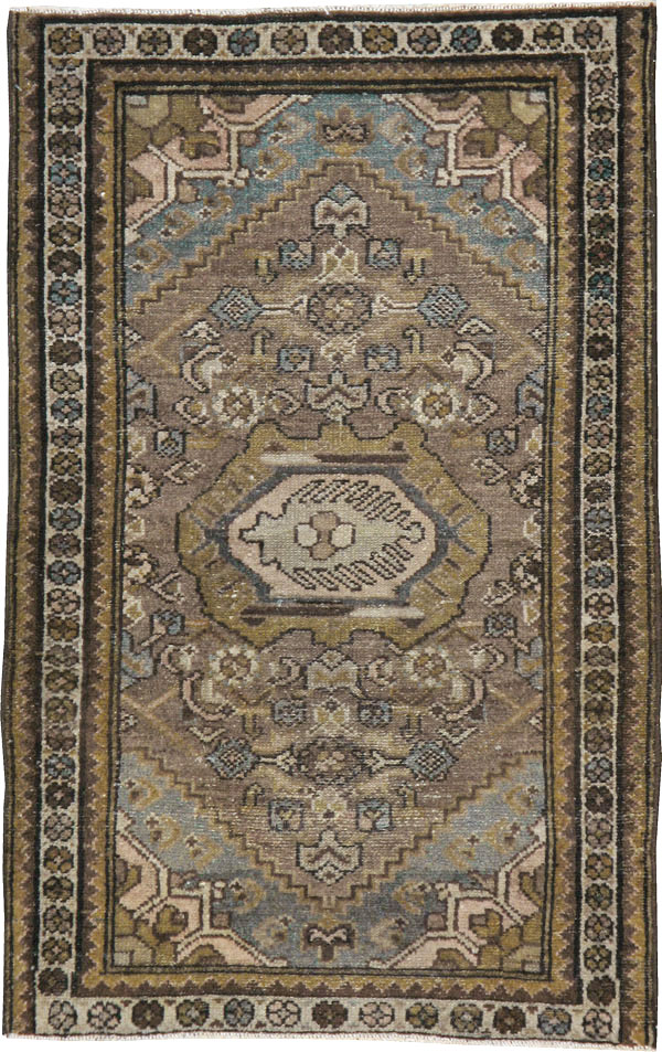malayer Rug - # 101546