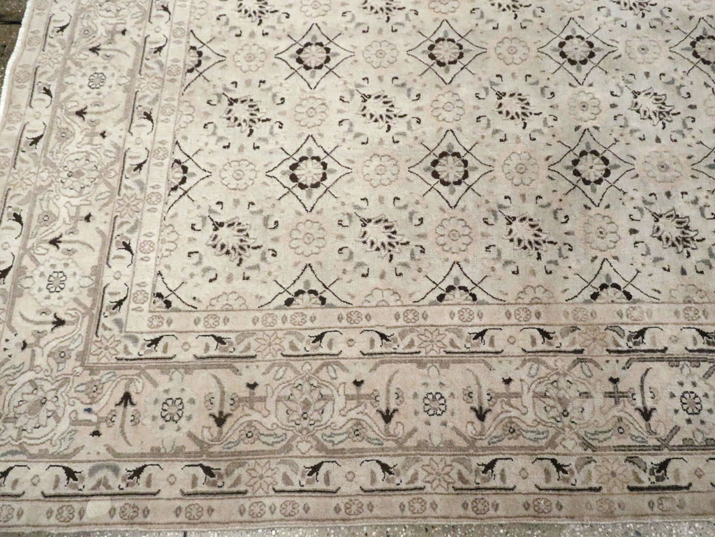 meshed Carpet - # 102076