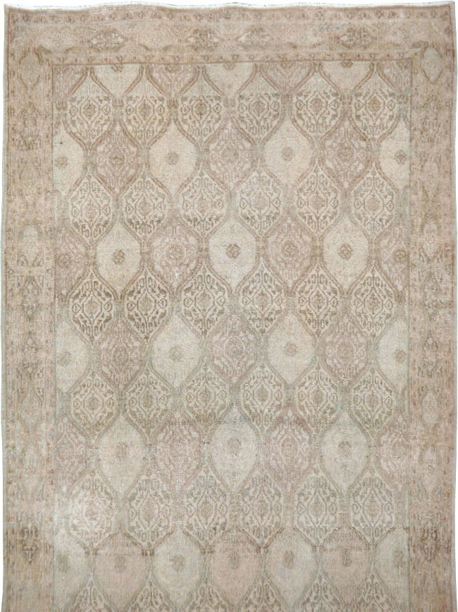 meshed Rug - # 103609