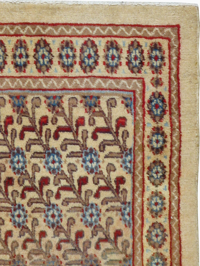 meshed Rug - # 103866