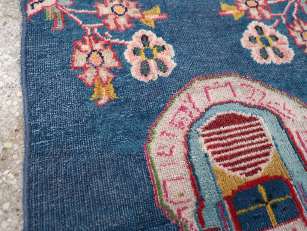 meshed Rug - # 105207