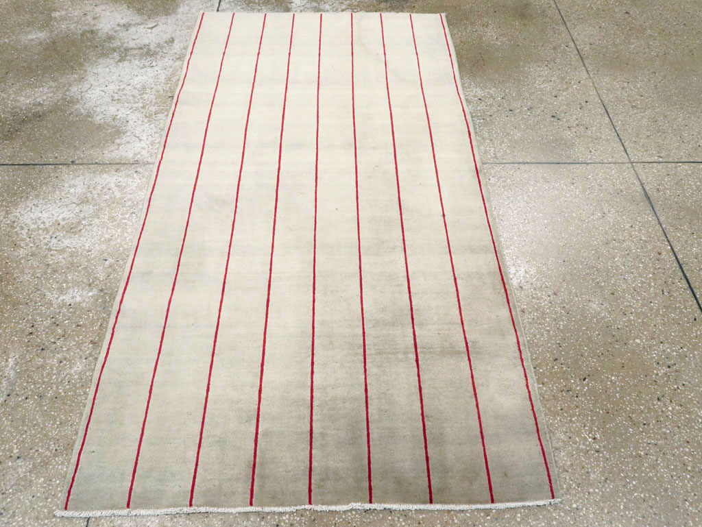 meshed Rug - # 105758