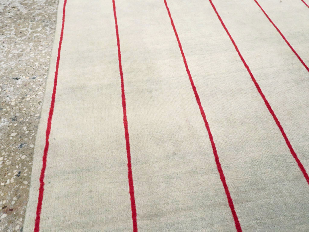 meshed Rug - # 105758