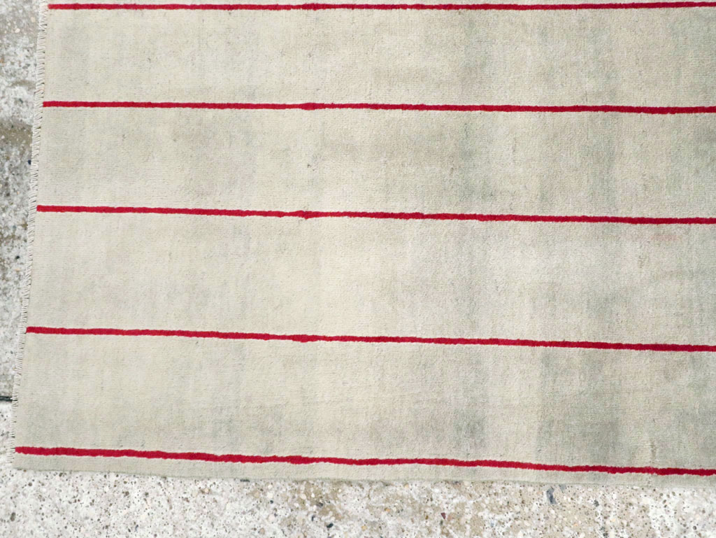 meshed Rug - # 105758