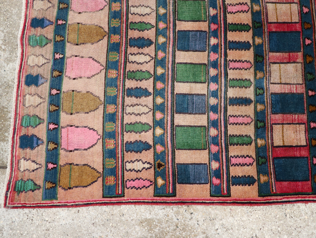meshed Rug - # 106074