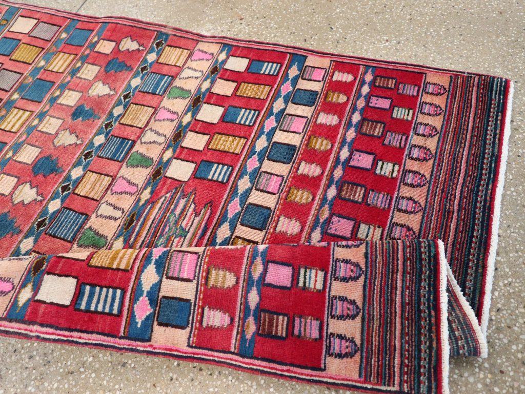meshed Rug - # 106074