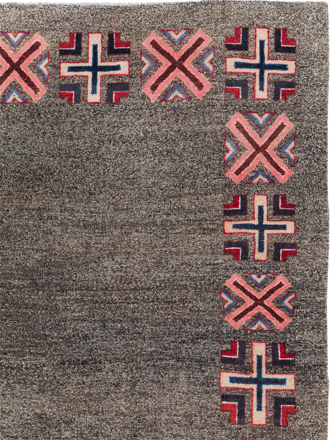 meshed Rug - # 106908