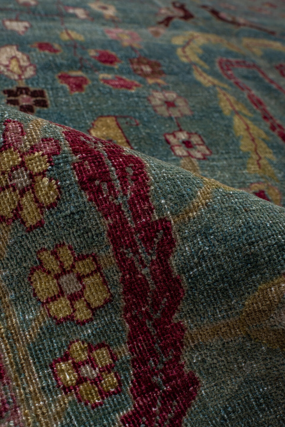 meshed Rug - # 125822