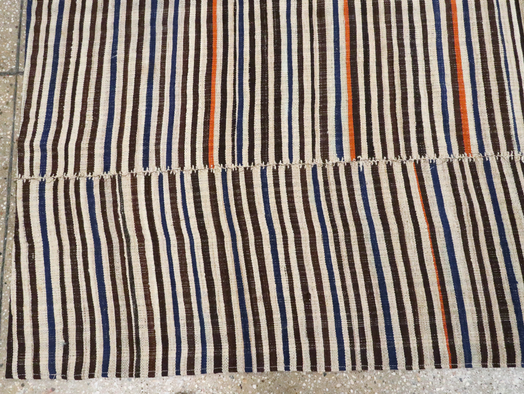 mid Rug - # 106287