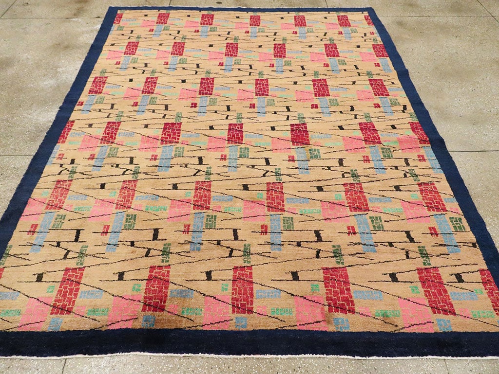 mid Rug - # 107172