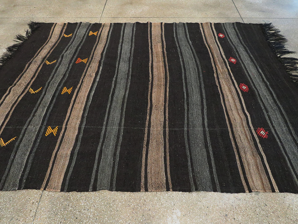 mid Rug - # 107375