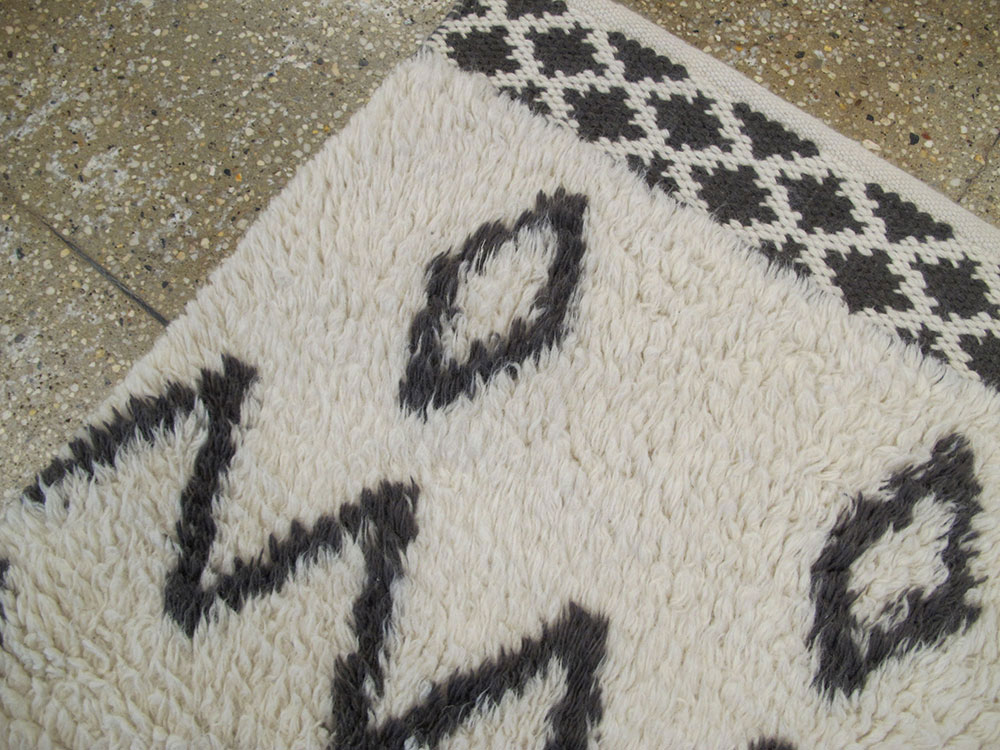 moroccan Rug - # 105600