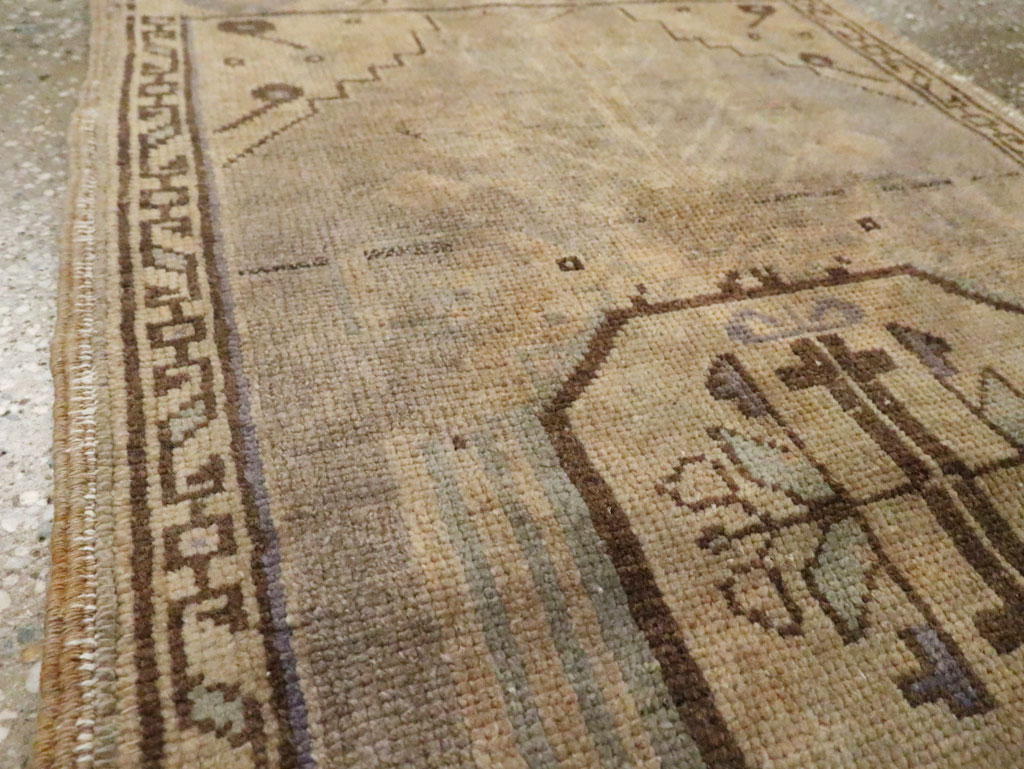 oushak Rug - # 101672