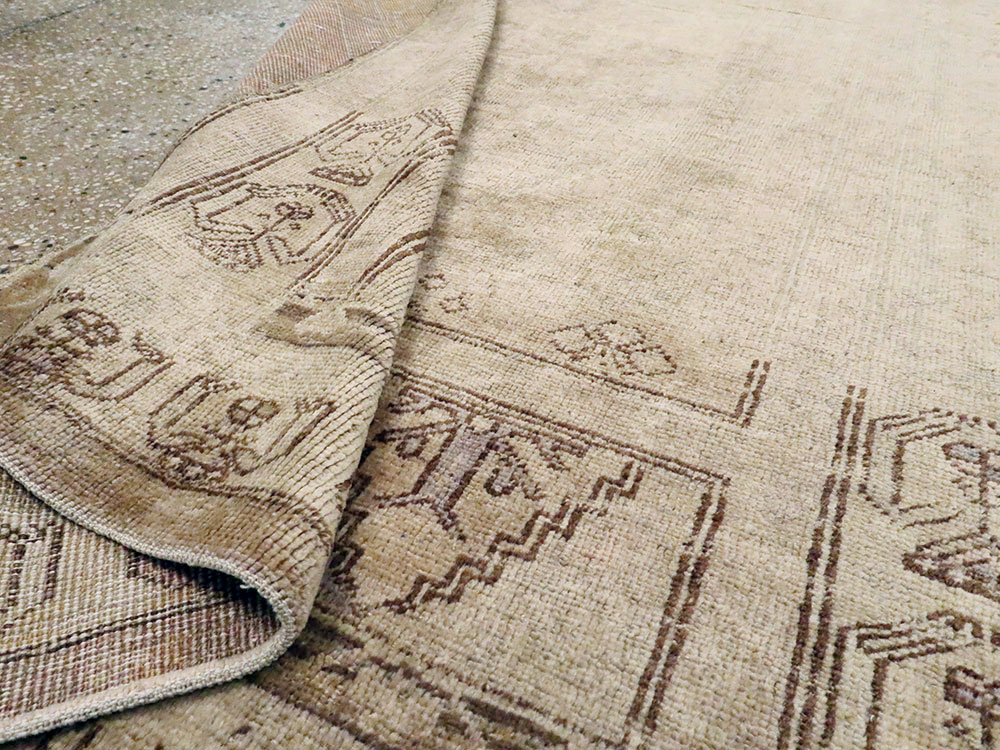 oushak Rug - # 101928