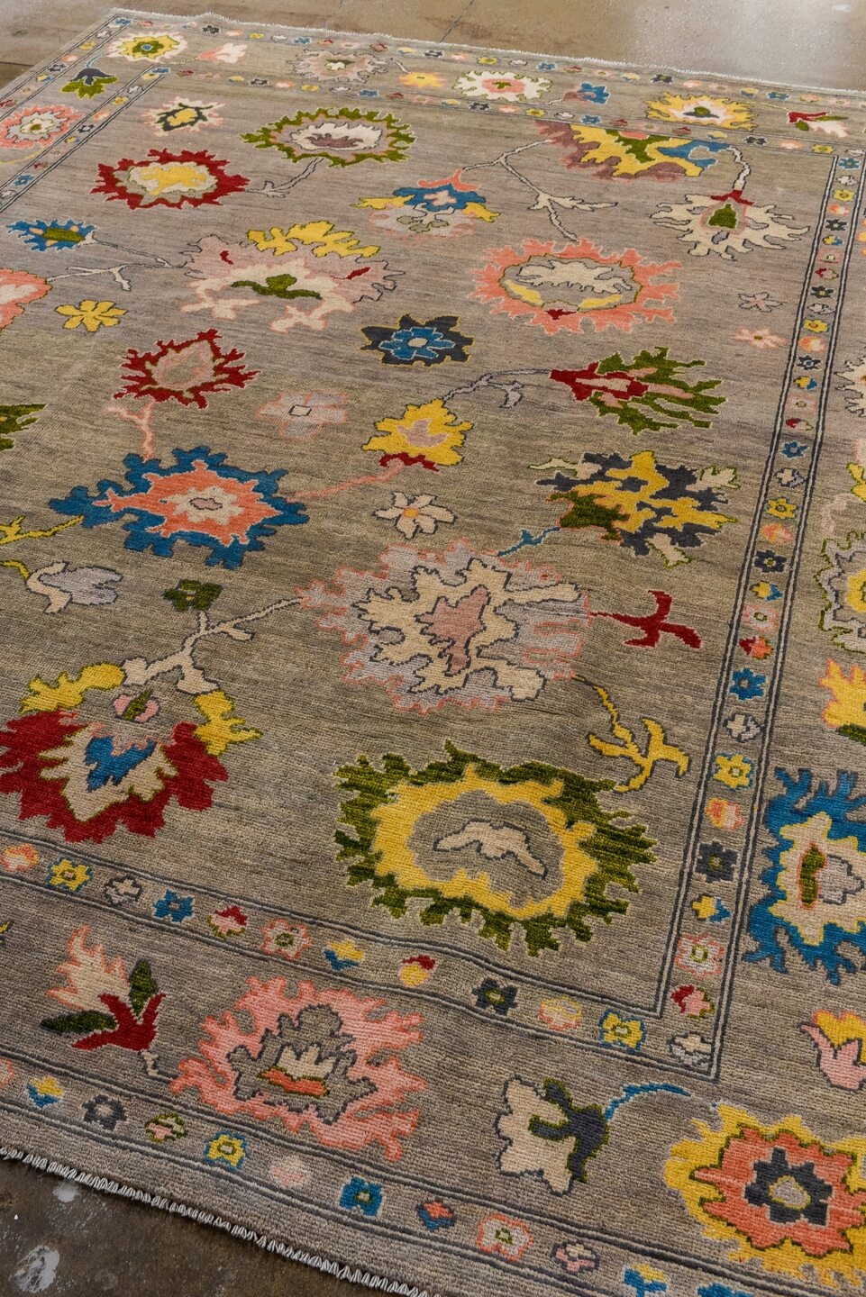 oushak Carpet - # 128370