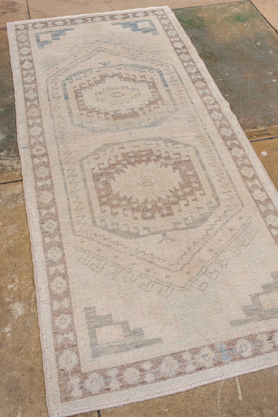oushak Rug - # 126961