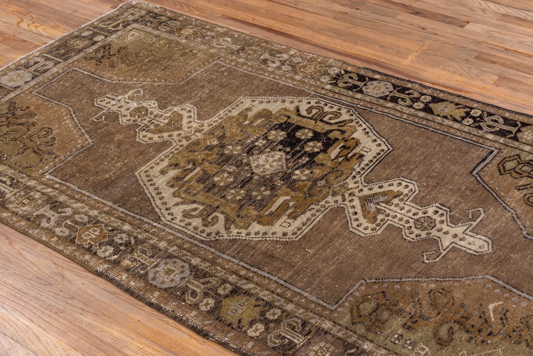 oushak Rug - # 127003
