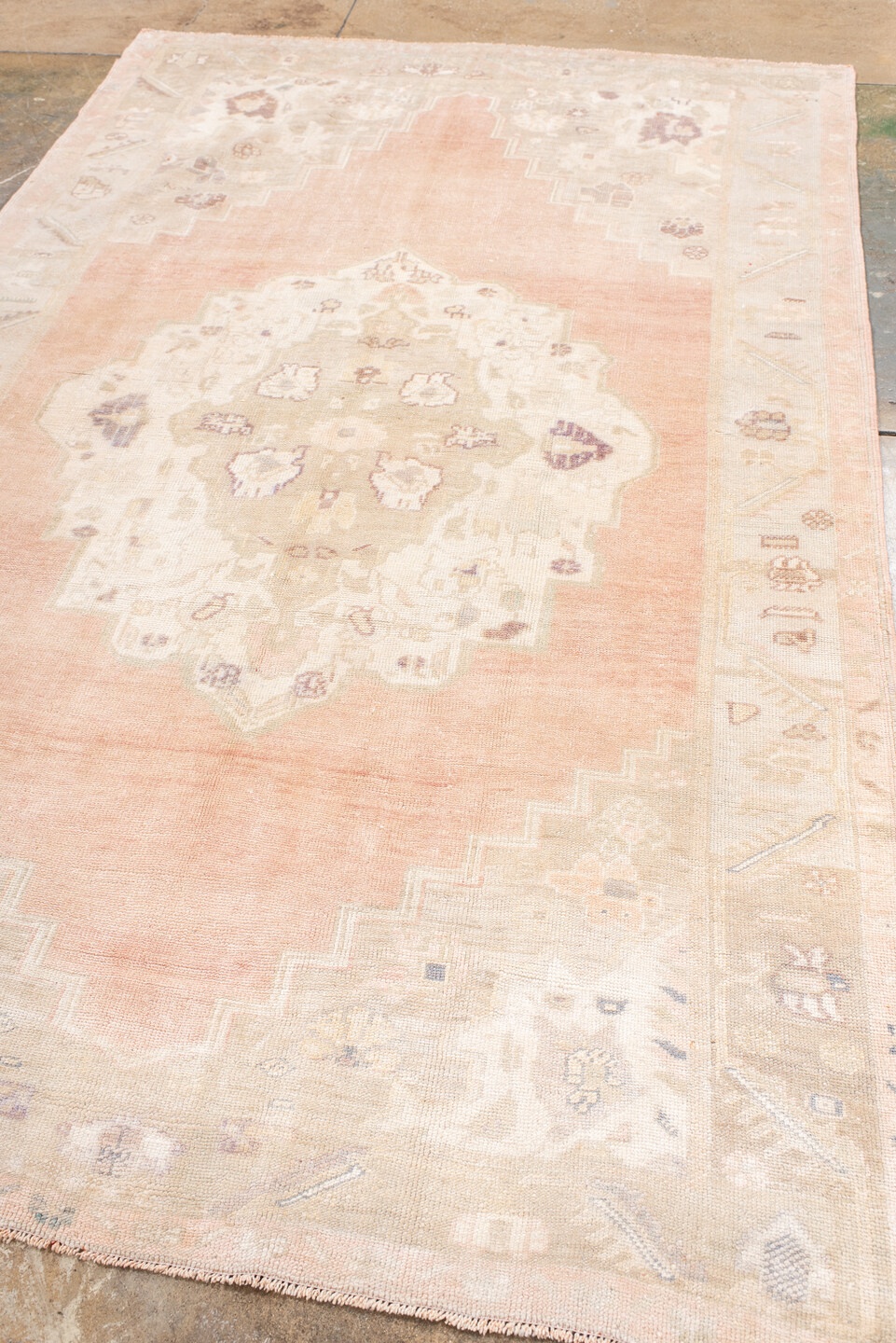 oushak Rug - # 127676