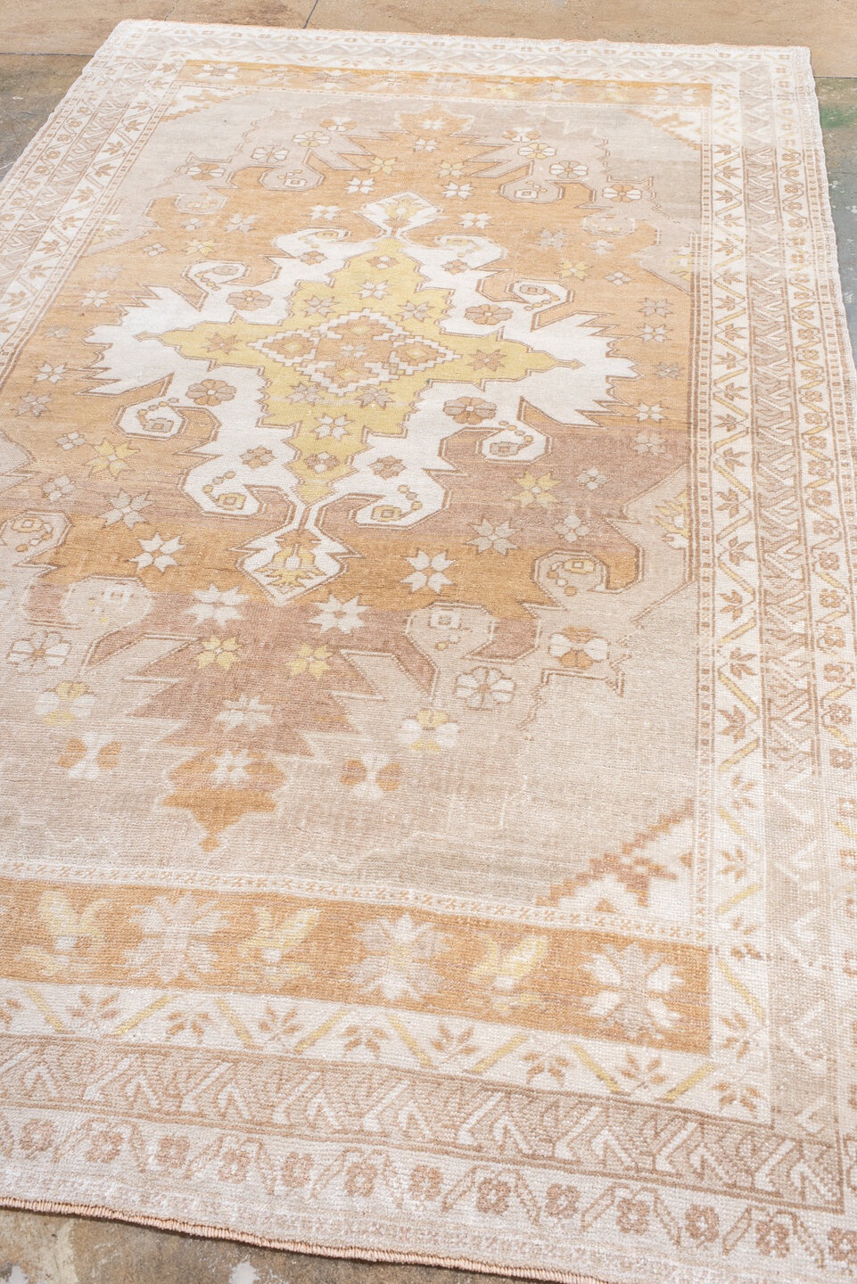 oushak Rug - # 127821