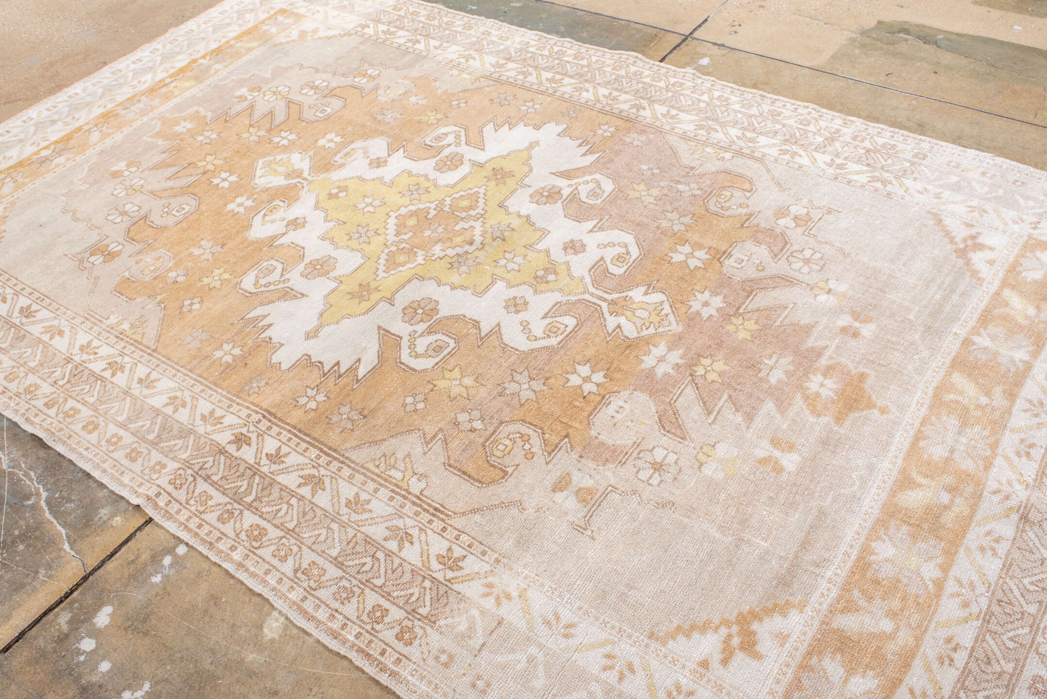 oushak Rug - # 127821