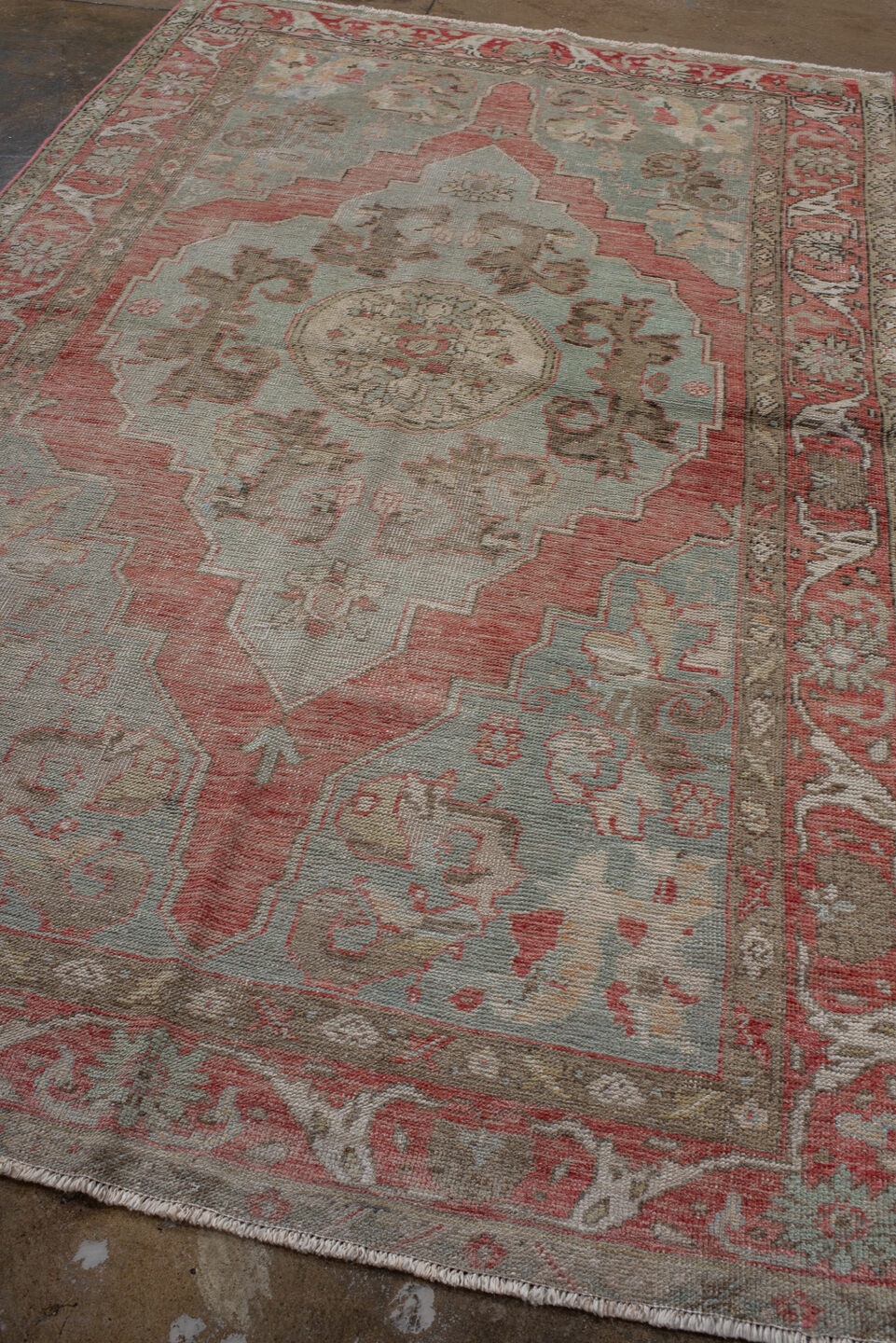 oushak Rug - # 127843