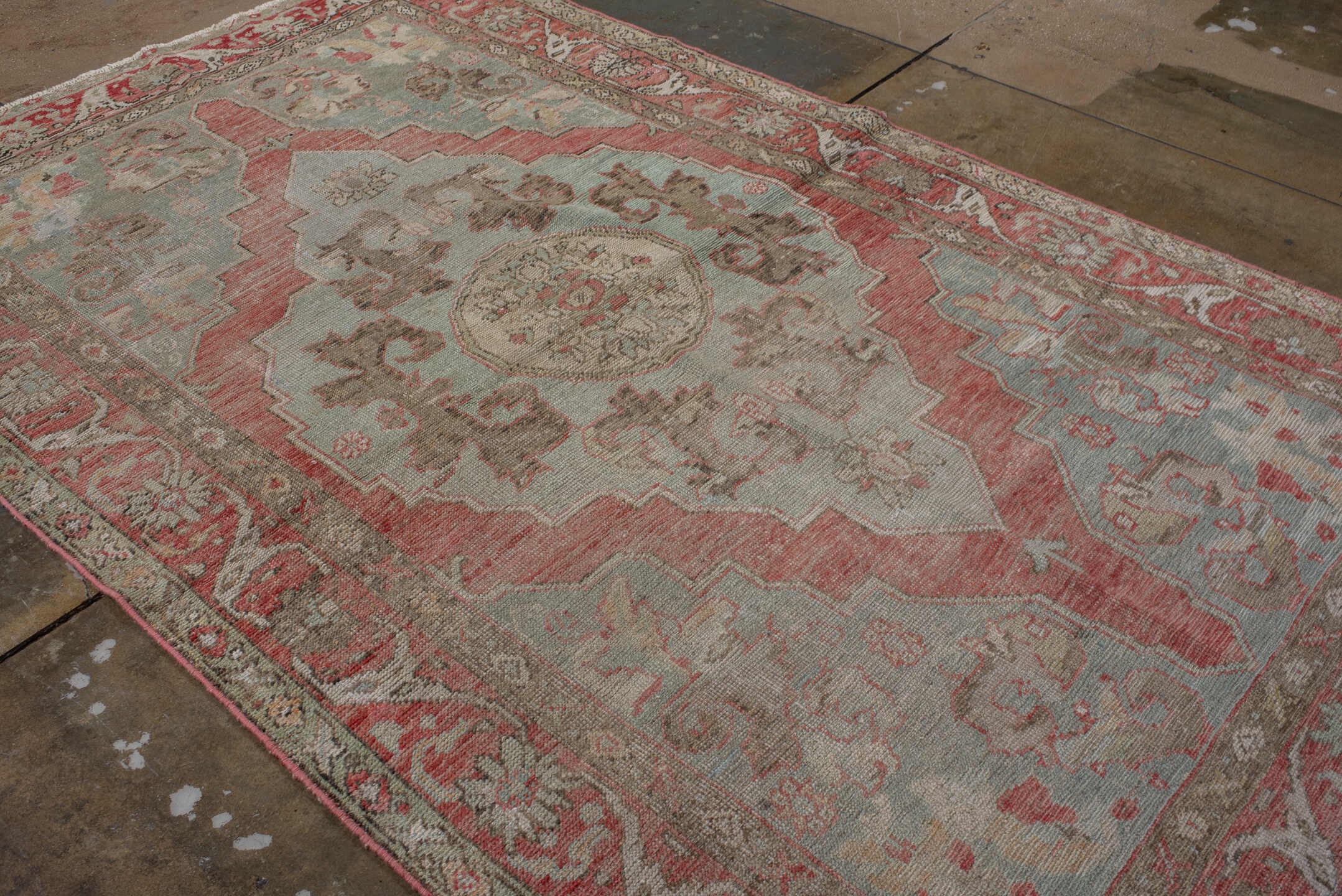 oushak Rug - # 127843