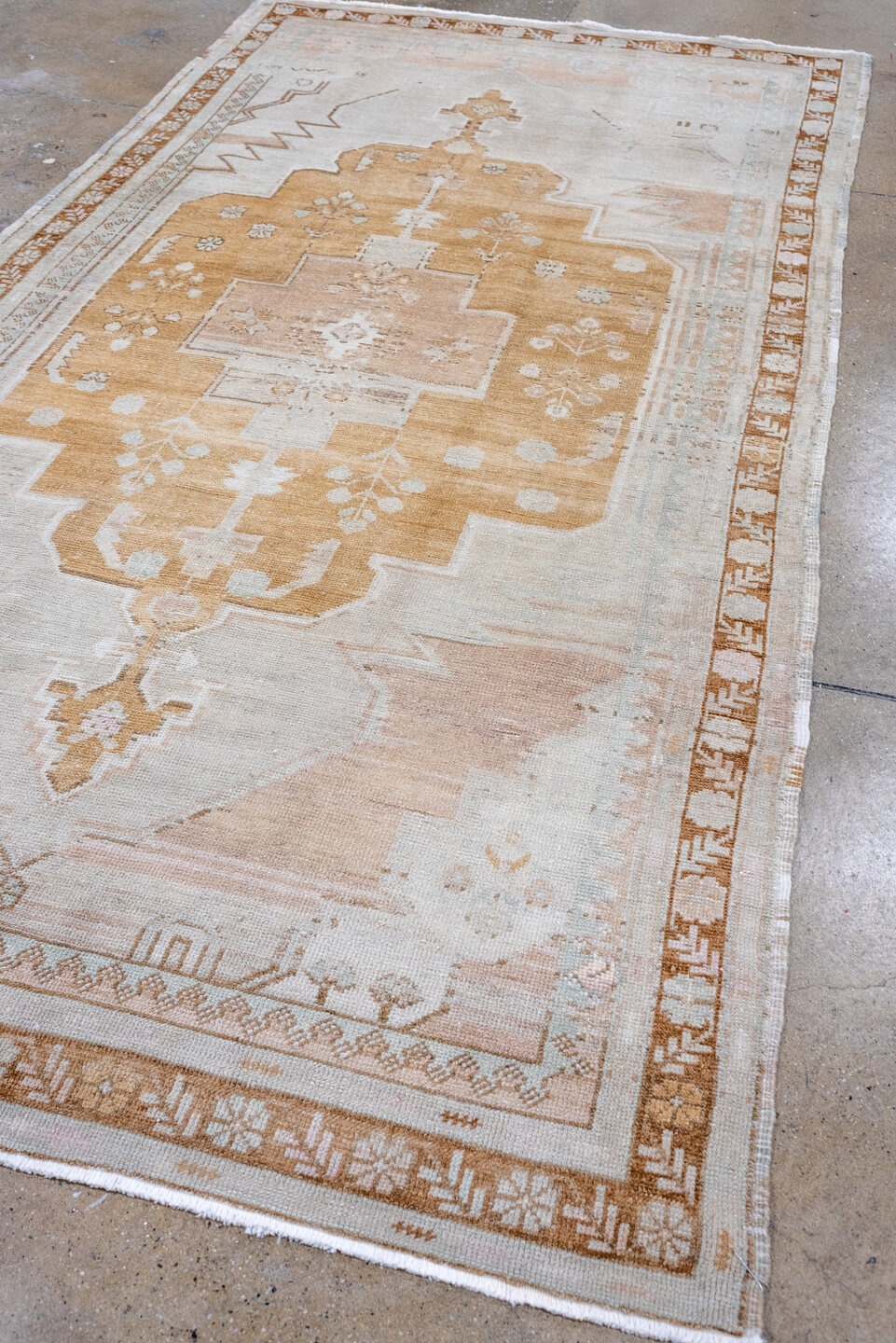 oushak Rug - # 127861