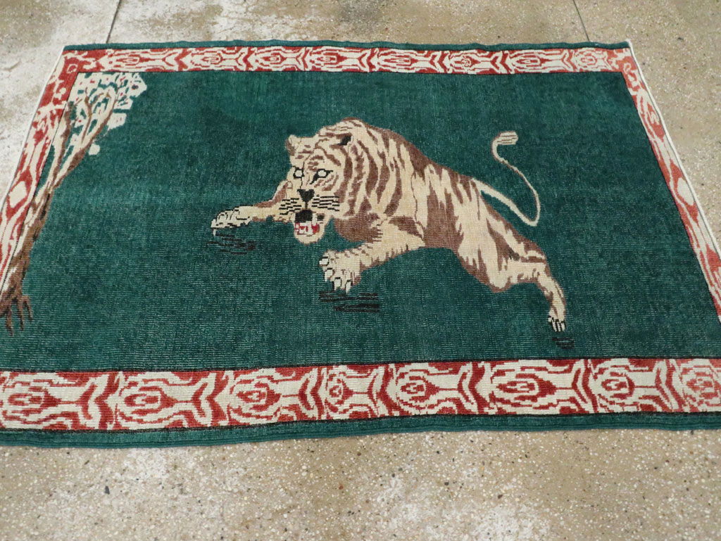 pictorial Rug - # 105201