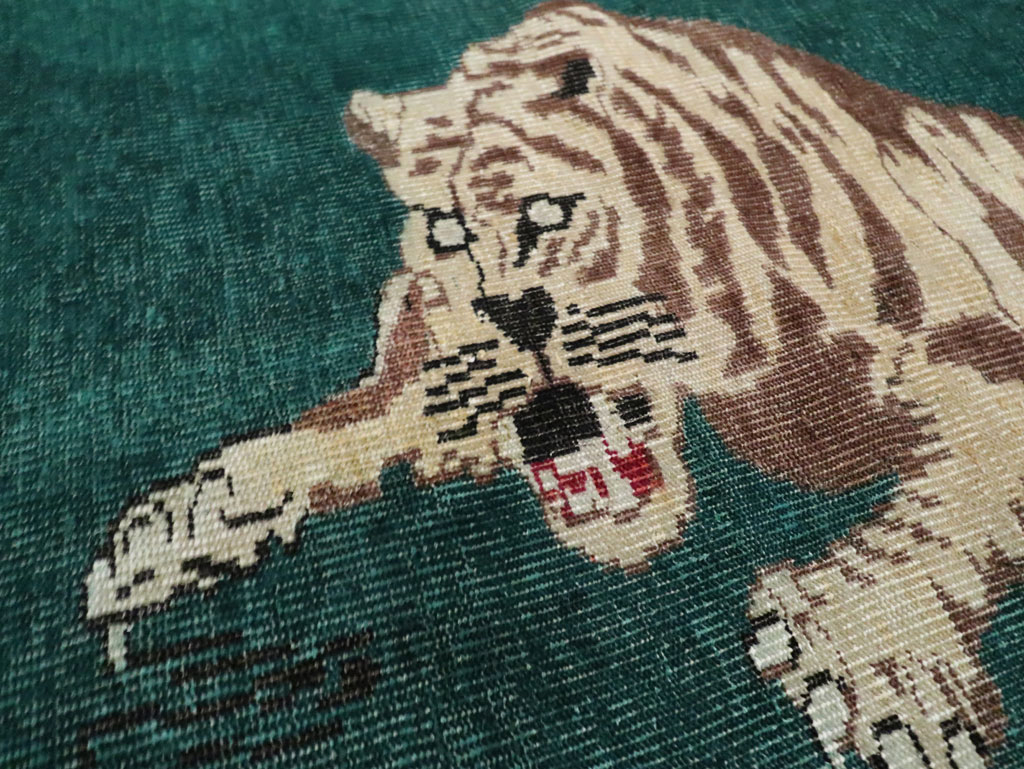 pictorial Rug - # 105201