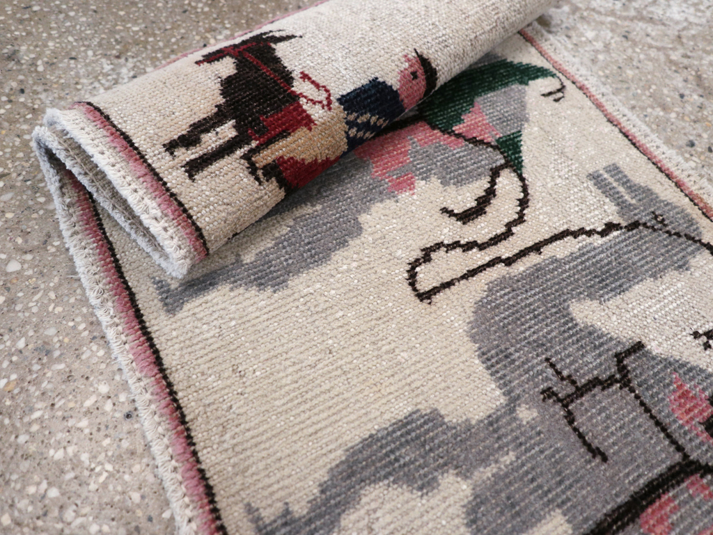 pictorial Rug - # 105306