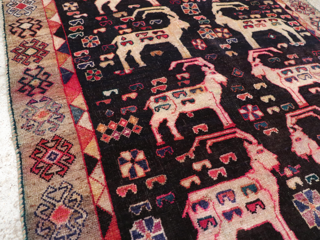 pictorial Rug - # 108052