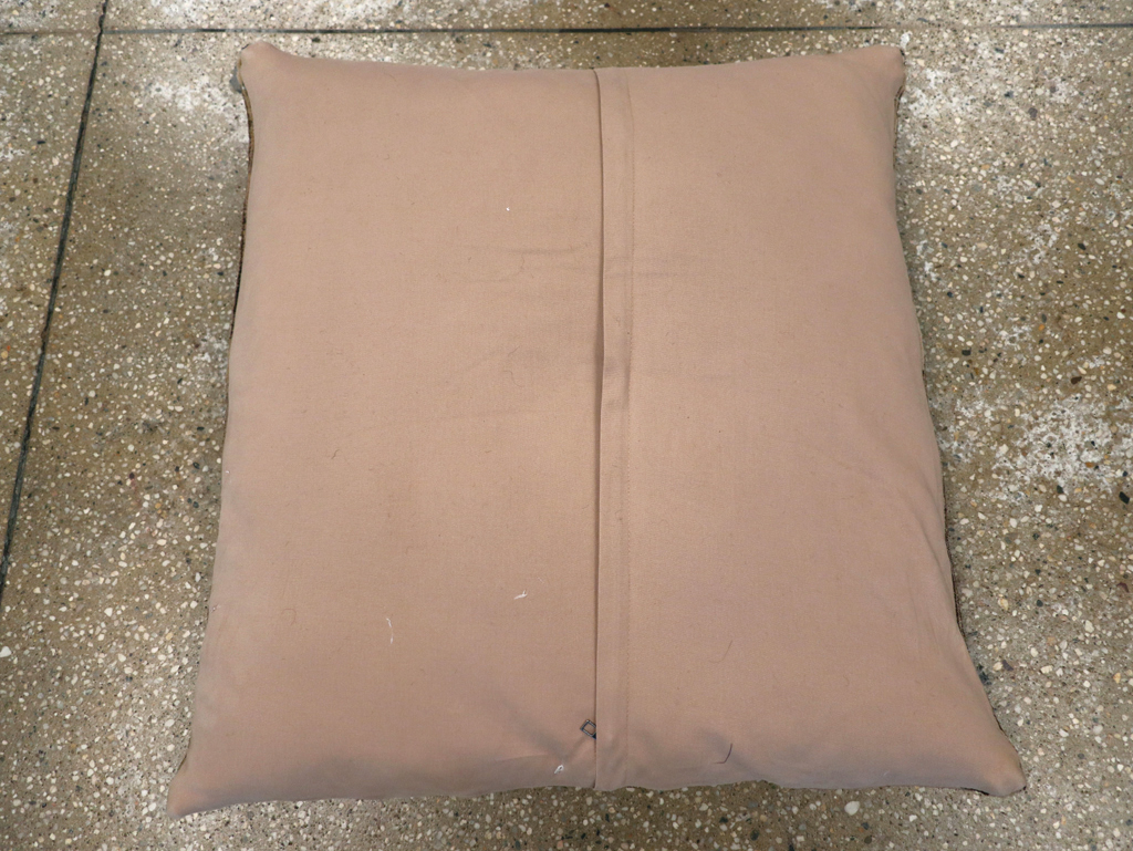 pillow - # 106200
