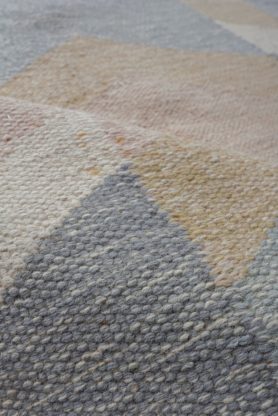 rollaken Rug - # 127409