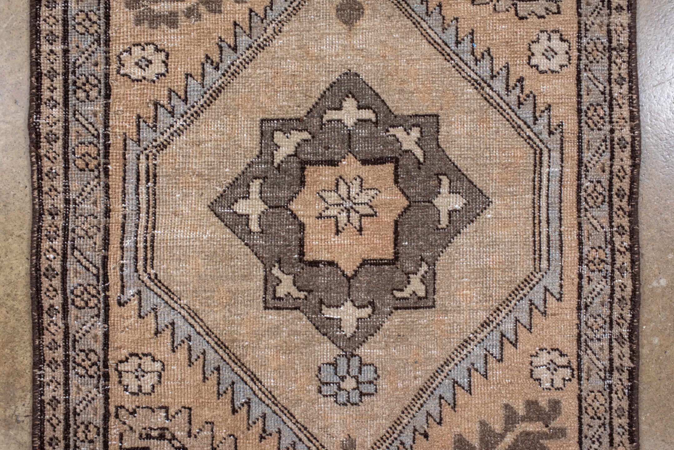 sarab Runner - # 128519