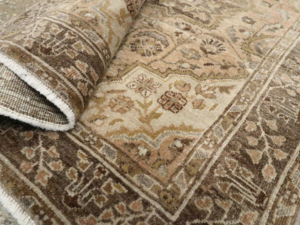 sarouk Rug - # 103531