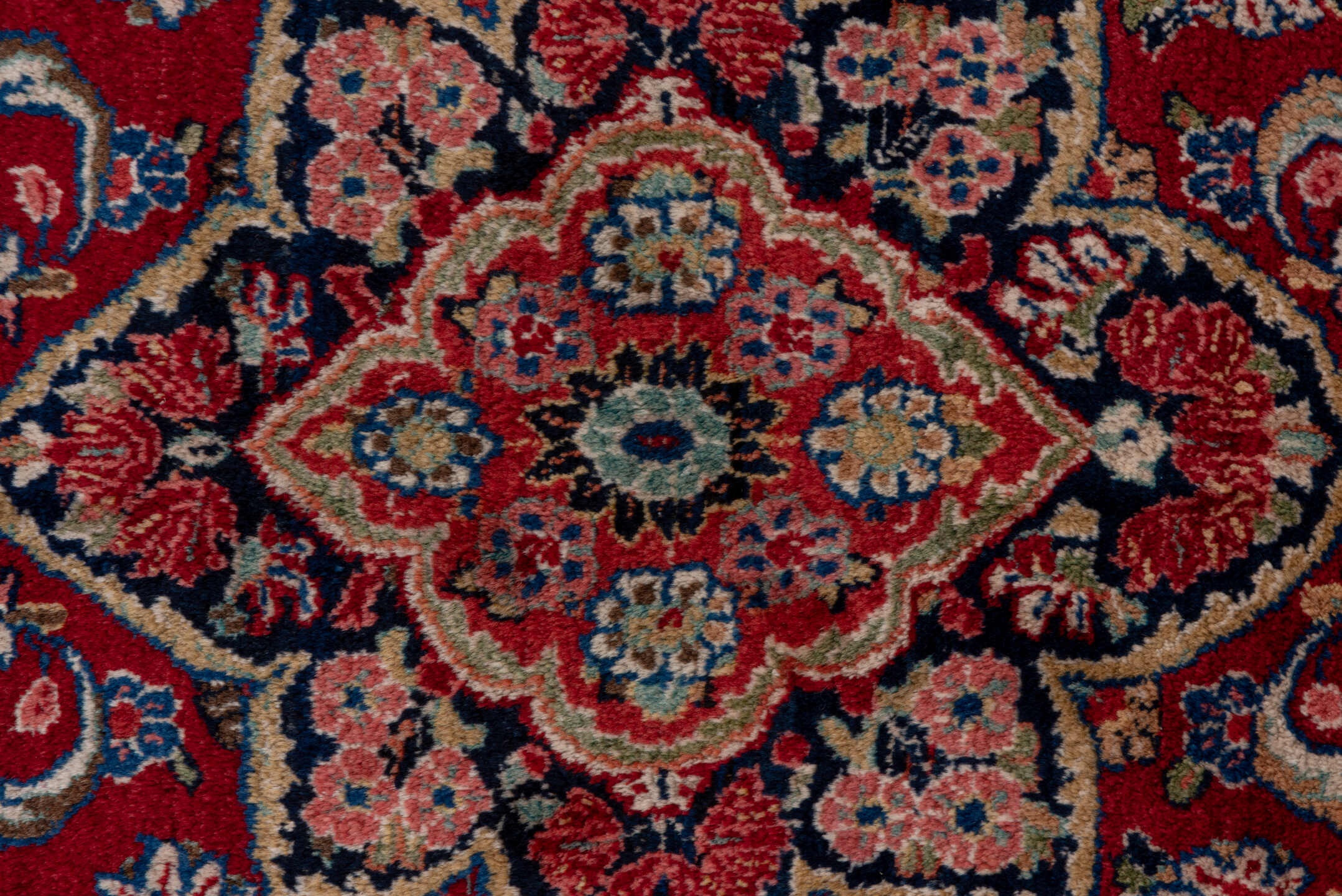 sarouk Carpet - # 129105