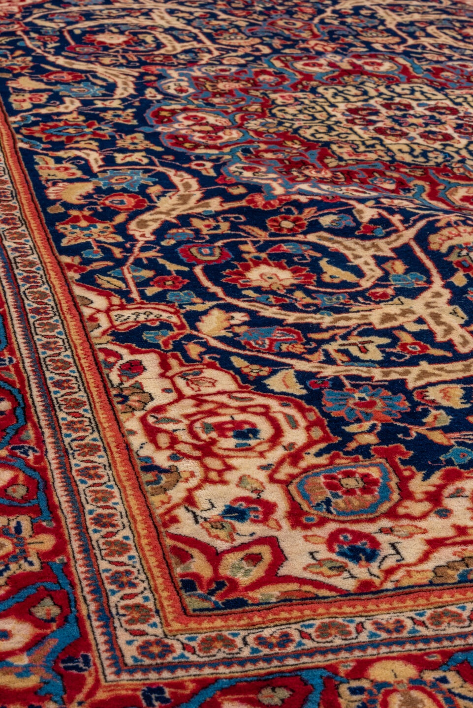sarouk Rug - # 126526