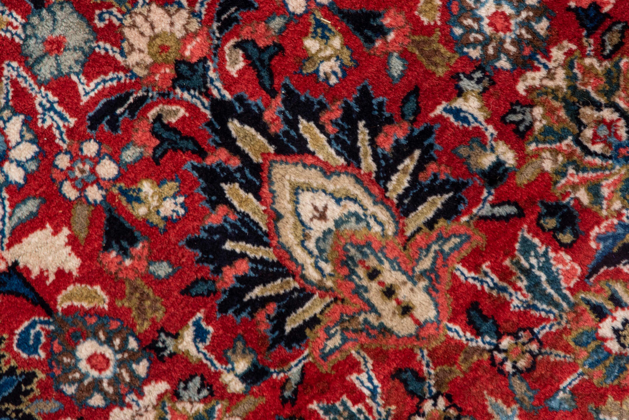 sarouk Rug - # 127762